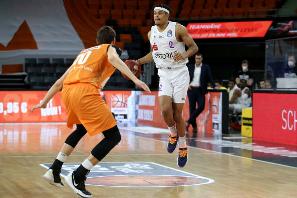 球迷们对球 球迷们对球