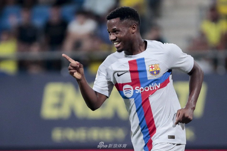 球员主要负 球员主要负