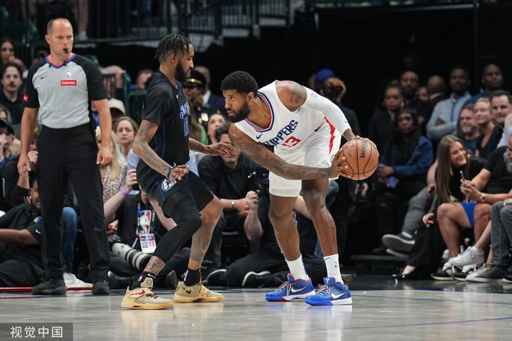 伊万以其独 伊万以其独